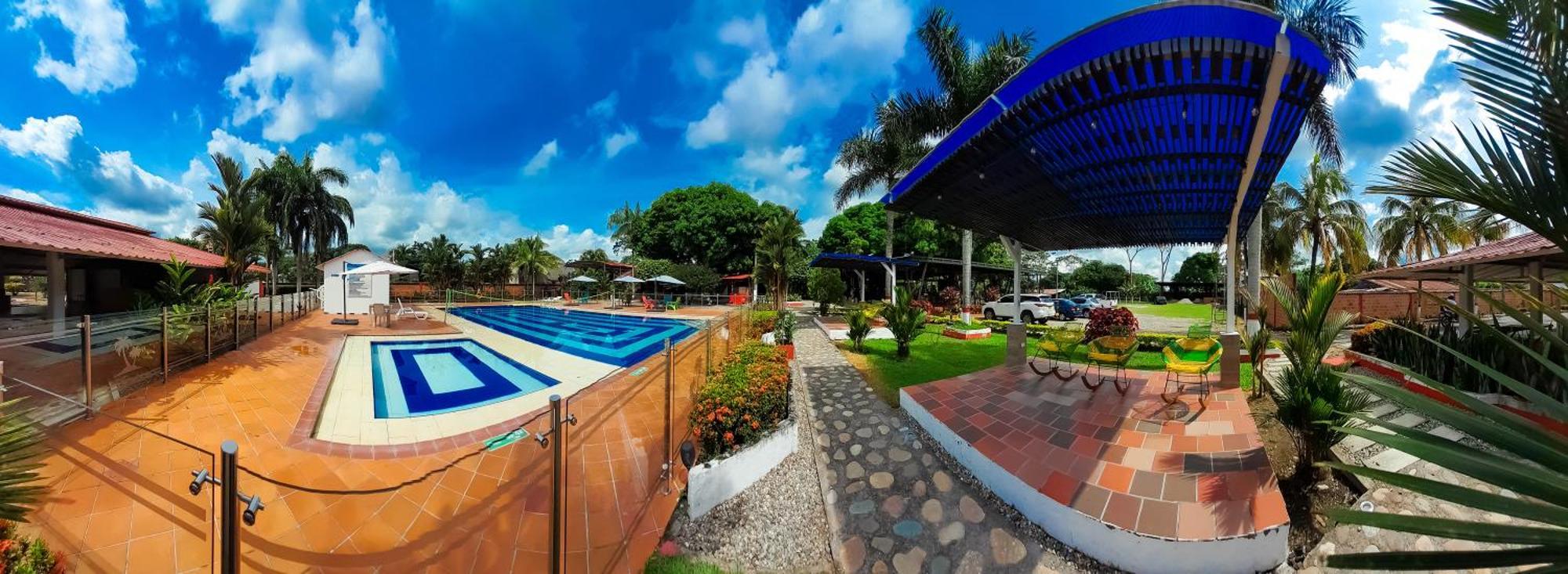 Hotel Campestre Las Palmas Sas 比亚维森西奥 外观 照片