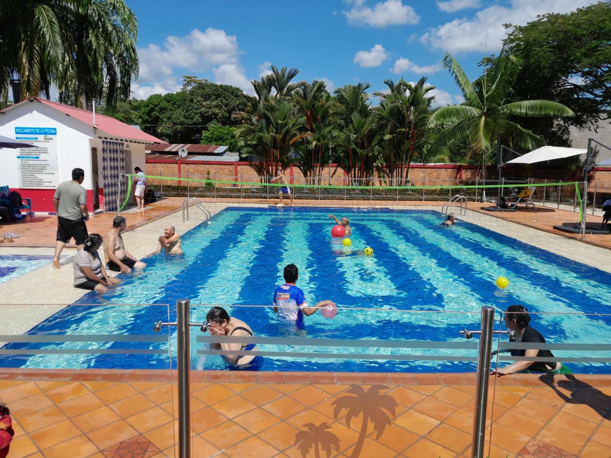 Hotel Campestre Las Palmas Sas 比亚维森西奥 外观 照片