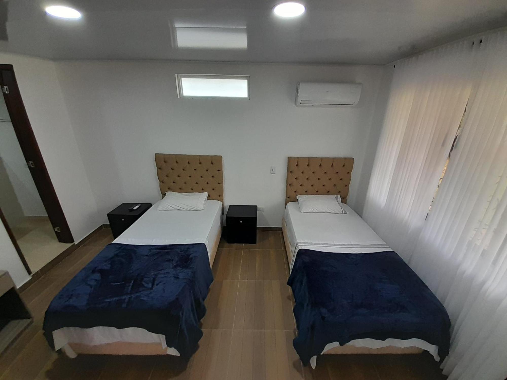 Hotel Campestre Las Palmas Sas 比亚维森西奥 外观 照片